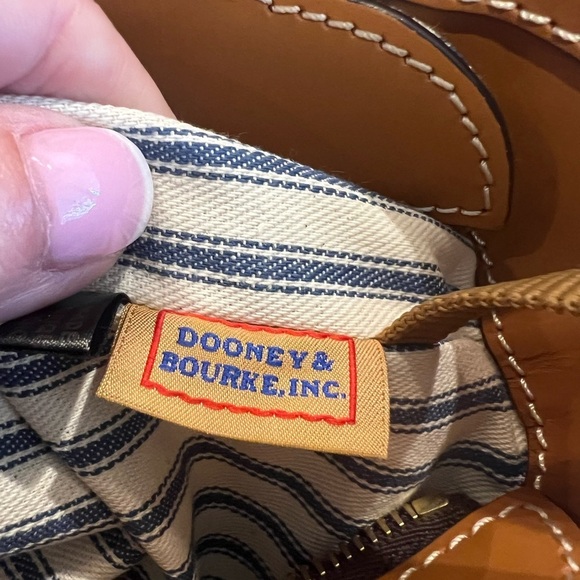 NWT Dooney & Bourke Nana All Leather Tote - Brown - Picture 6 of 13